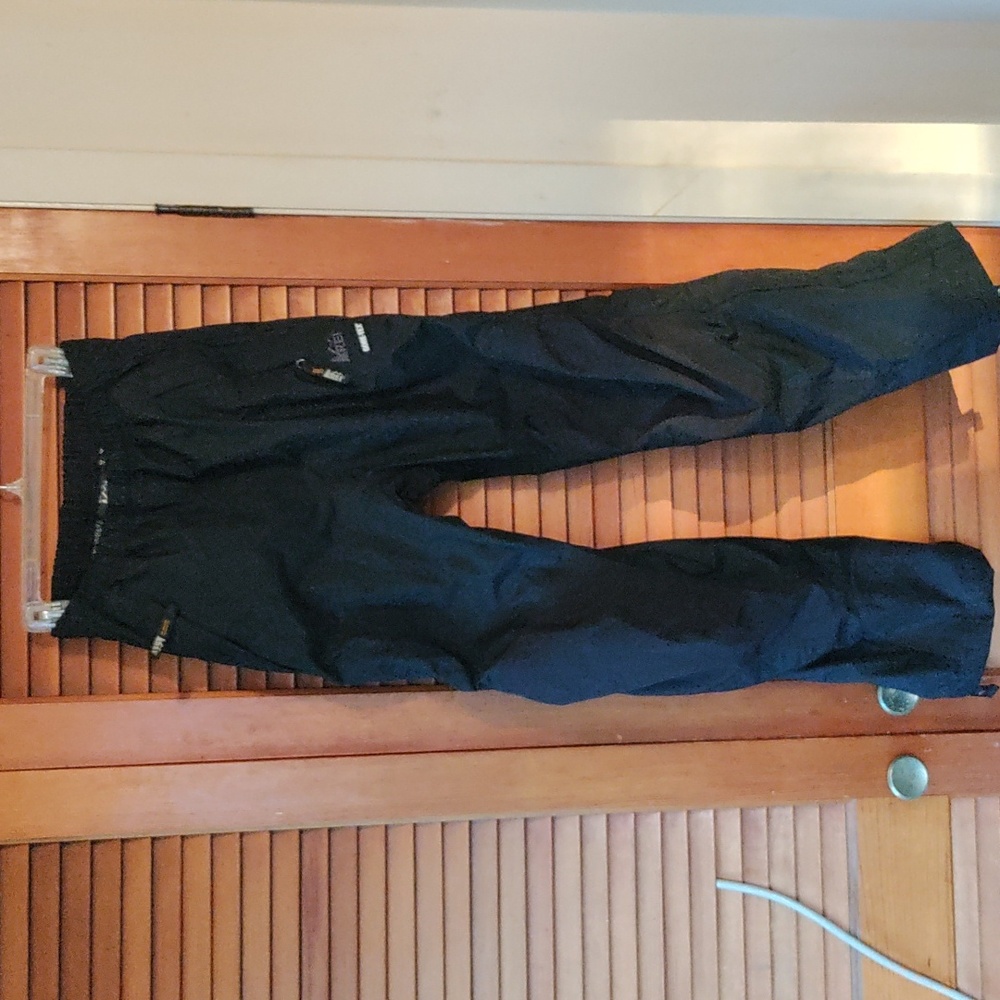 REI recreational equipment Incorporated Gore-Tex woman size small snow pants